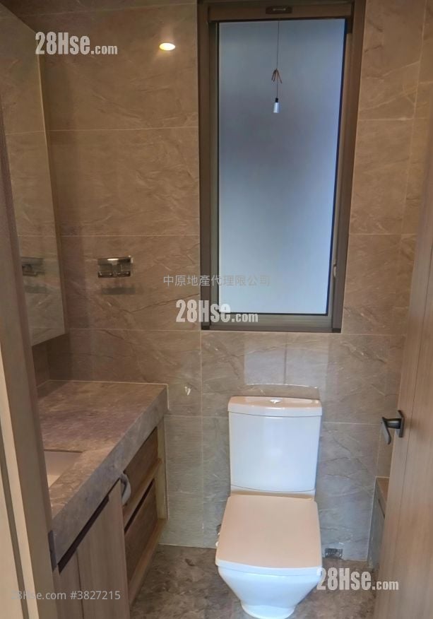 Centra Horizon Sell 3 Bathrooms 1,019 ft²