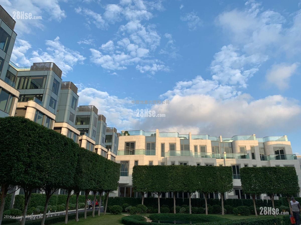 La Vetta Sell 4 Bedrooms , 4 Bathrooms 2,159 ft²