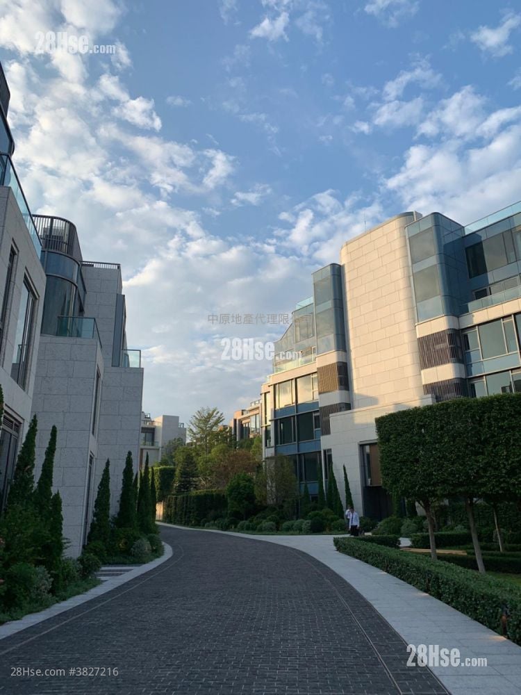 La Vetta Sell 4 Bedrooms , 4 Bathrooms 2,159 ft²