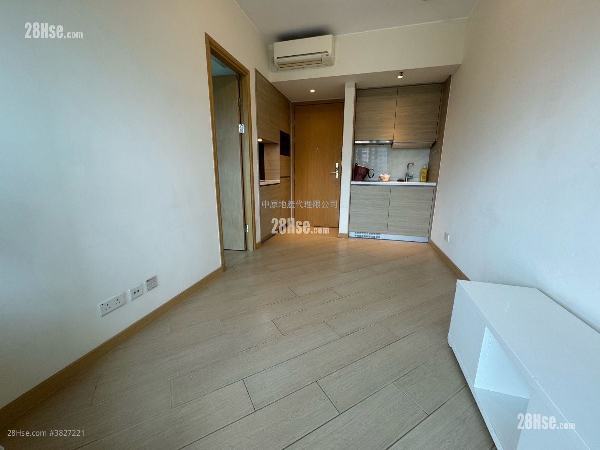 Commune Modern Sell 1 Bedroom 294 ft²