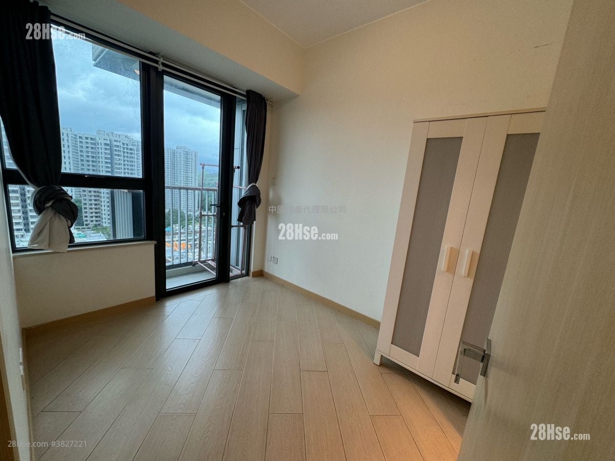 Commune Modern Sell 1 Bedroom 294 ft²