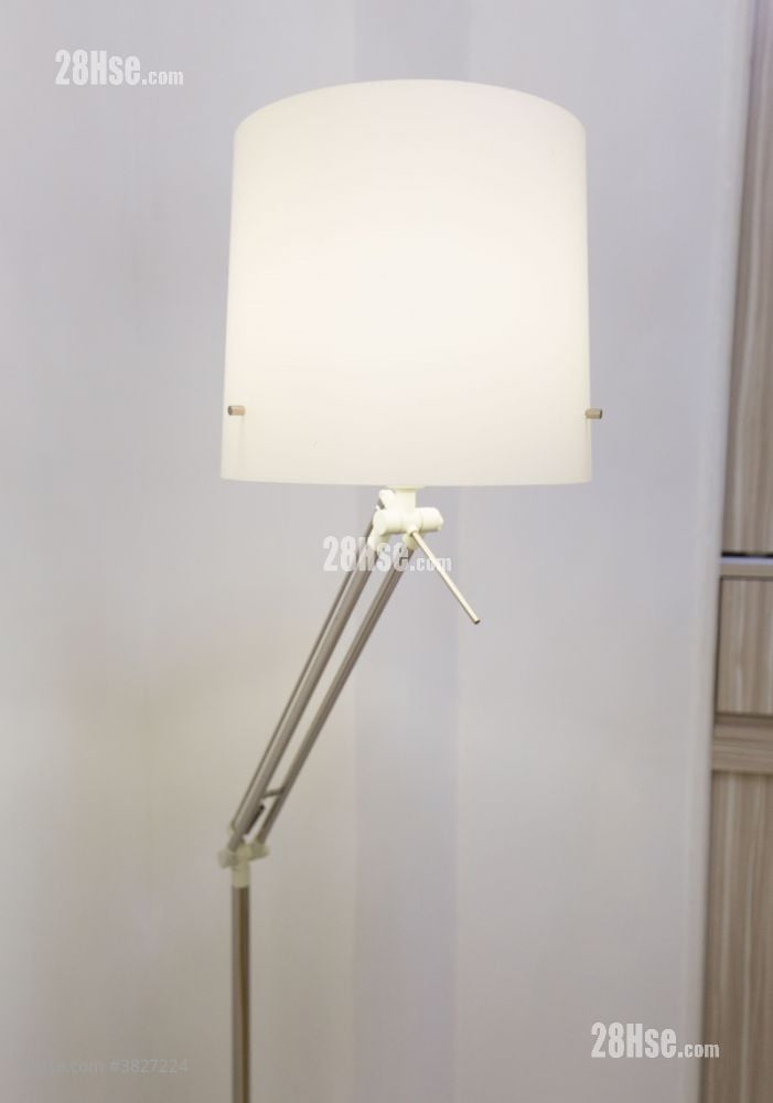 新城大廈 租盤 開放式間隔 , 1 浴室 150 平方呎