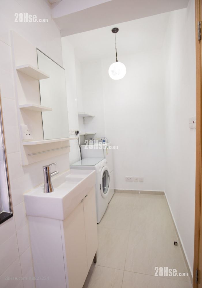 新城大廈 租盤 開放式間隔 , 1 浴室 150 平方呎