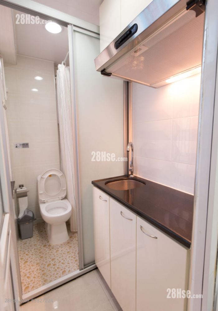 新城大廈 租盤 開放式間隔 , 1 浴室 150 平方呎