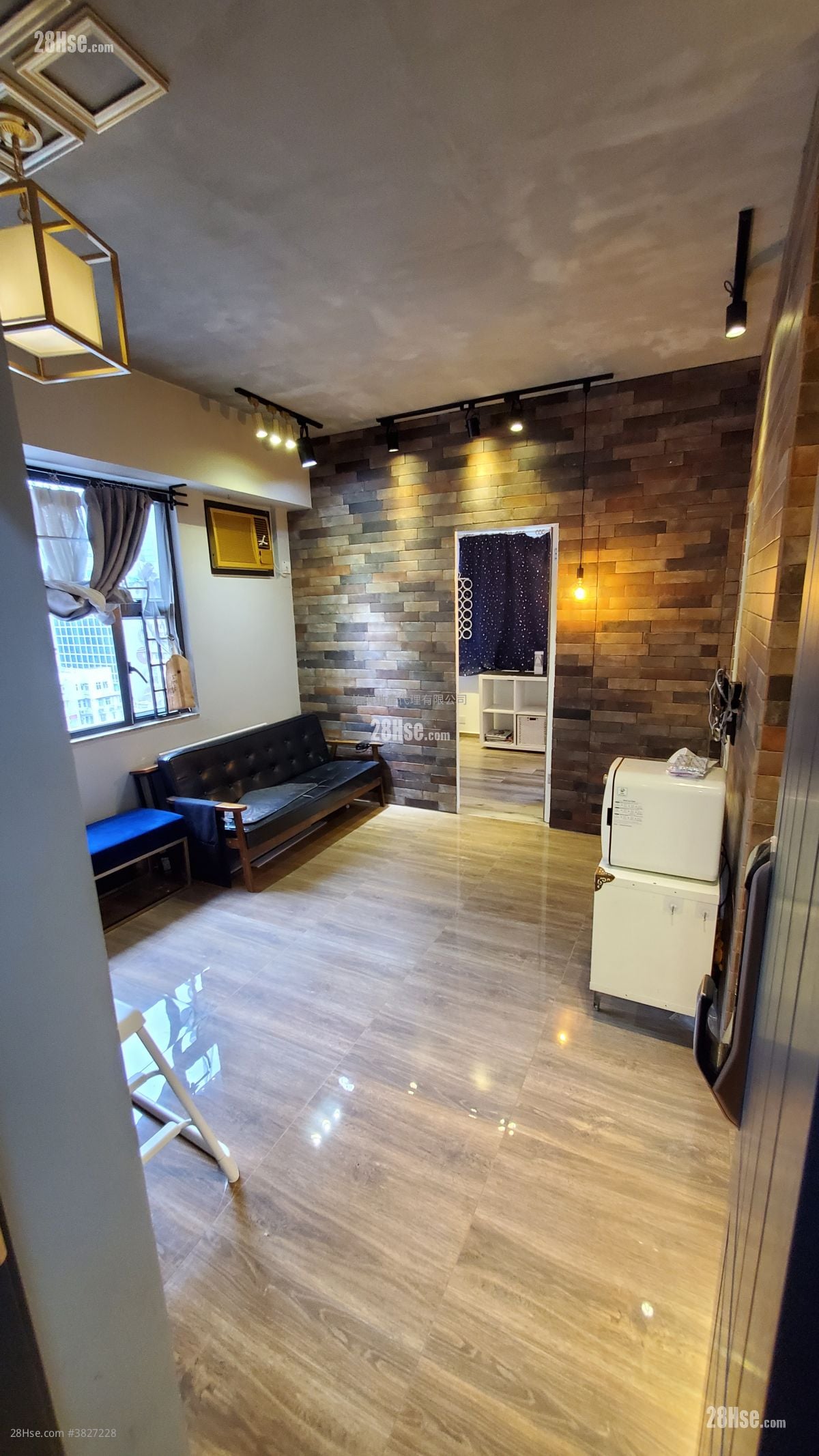 Wah Fat Mansion Sell 1 Bedroom , 1 Bathroom 326 ft²