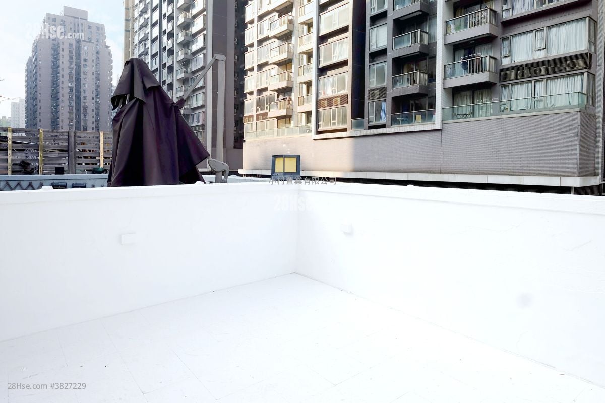 rooftoop: 2B-4 Second Stree Rental Studio , 1 Bathroom 339 ft²