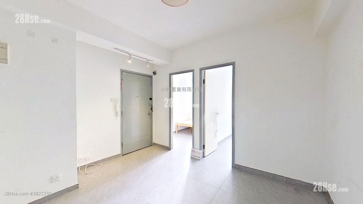 廳: 西邊街8-10號 租盤 2 房 , 1 浴室 425 平方呎