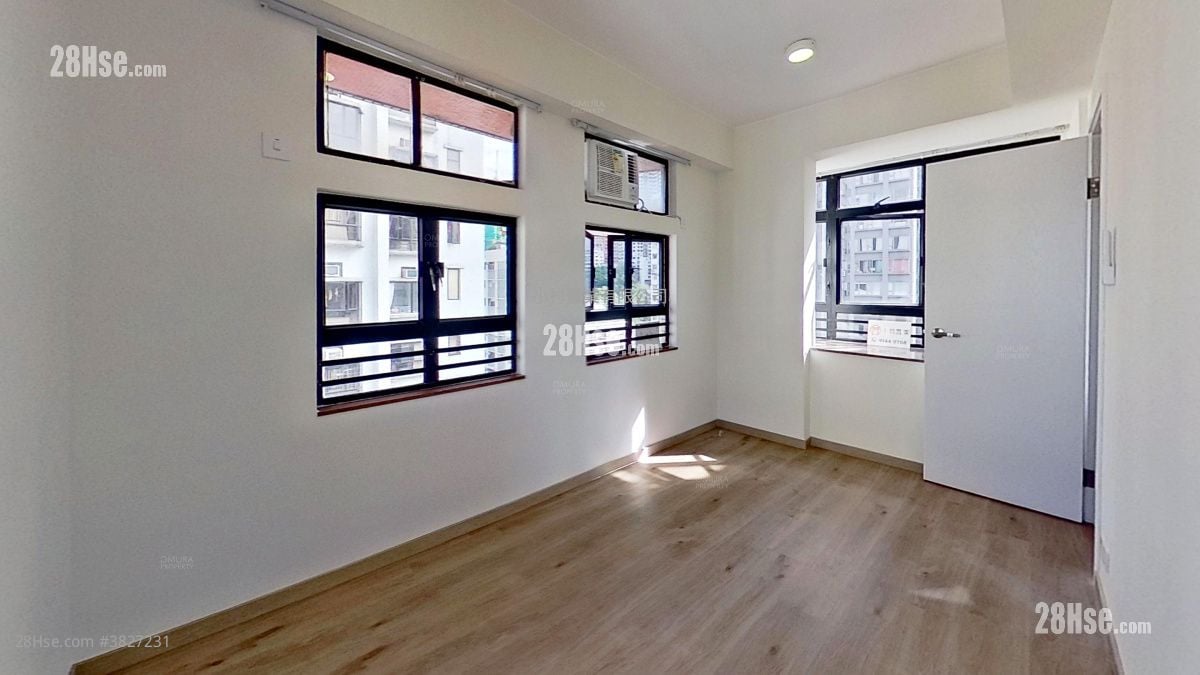 主人房: Flora Court 租盘 1 房 , 1 浴室 313 平方尺