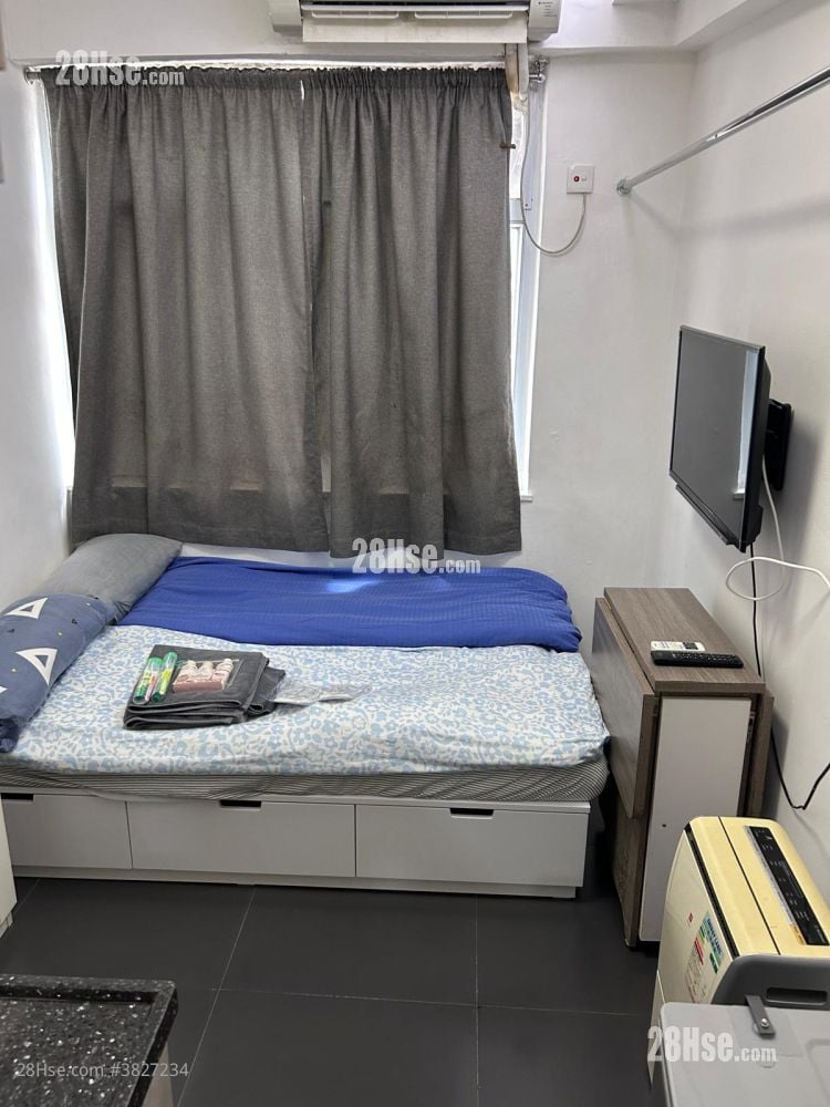 461 Hennessy Road Rental Studio , 1 Bathroom 100 ft²
