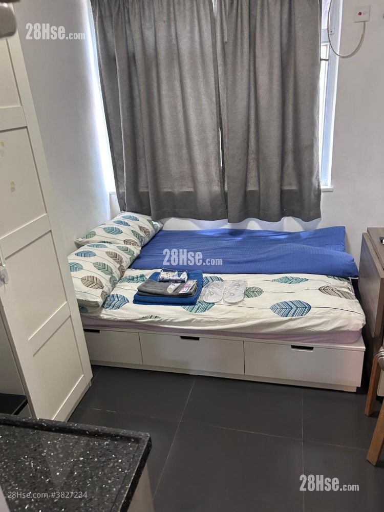 461 Hennessy Road Rental Studio , 1 Bathroom 100 ft²