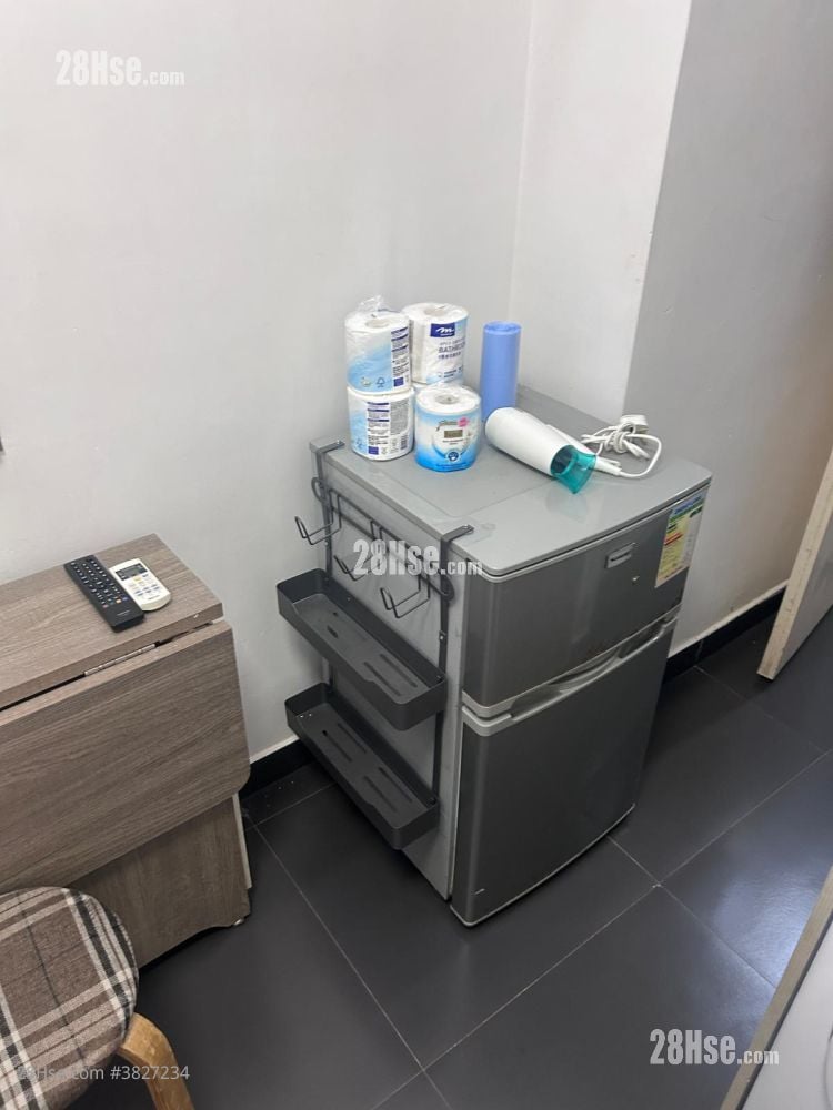 461 Hennessy Road Rental Studio , 1 Bathroom 100 ft²