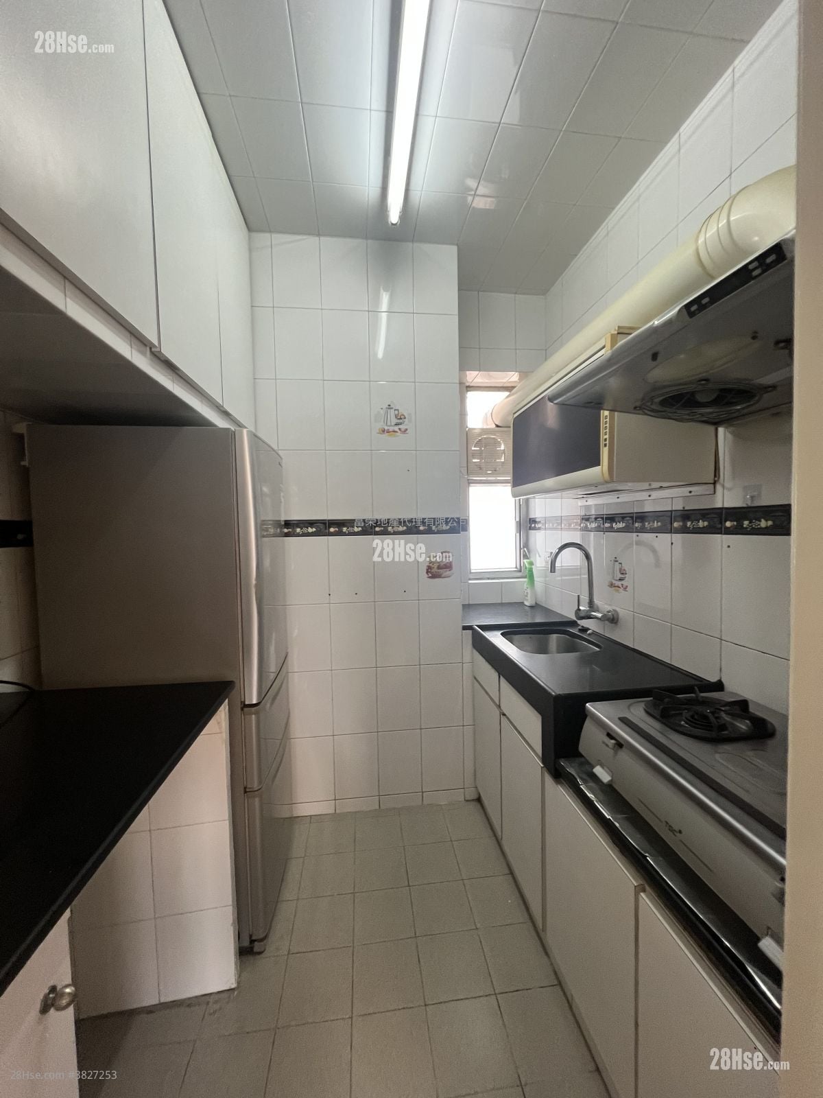 紅磡灣中心 租盤 3 房 , 1 浴室 492 平方呎