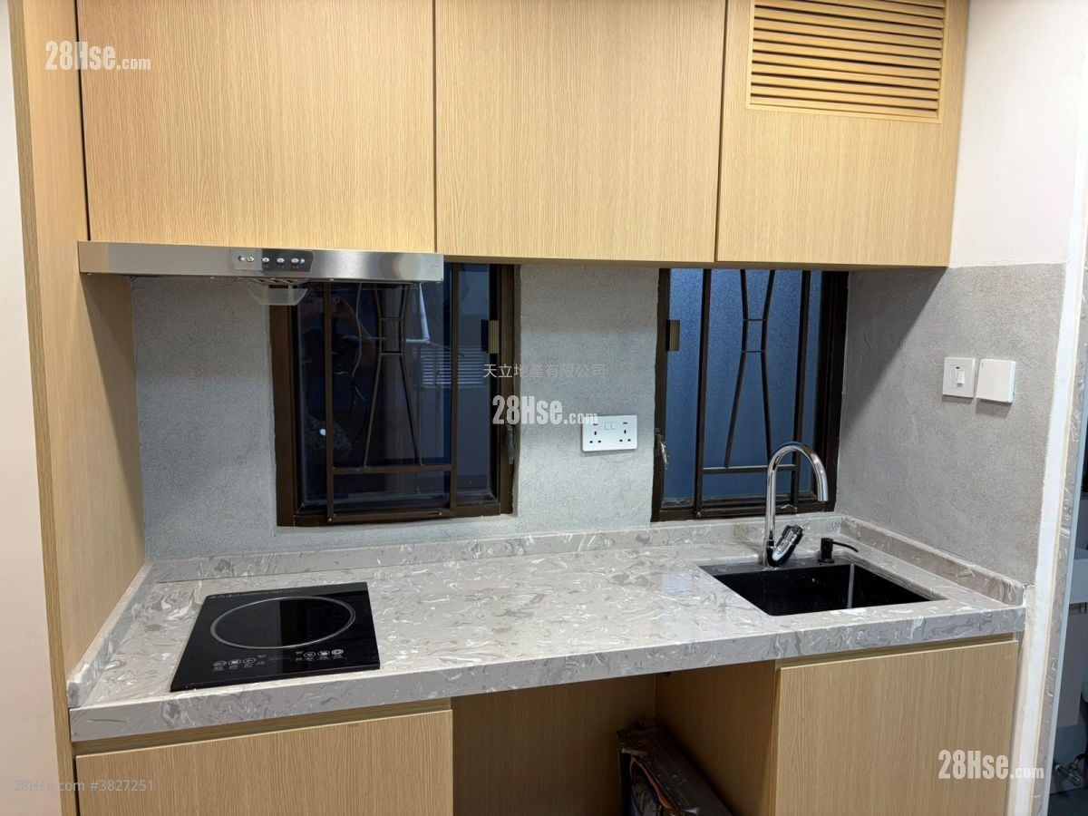 德美樓 租盤 1 房 , 1 浴室 239 平方呎