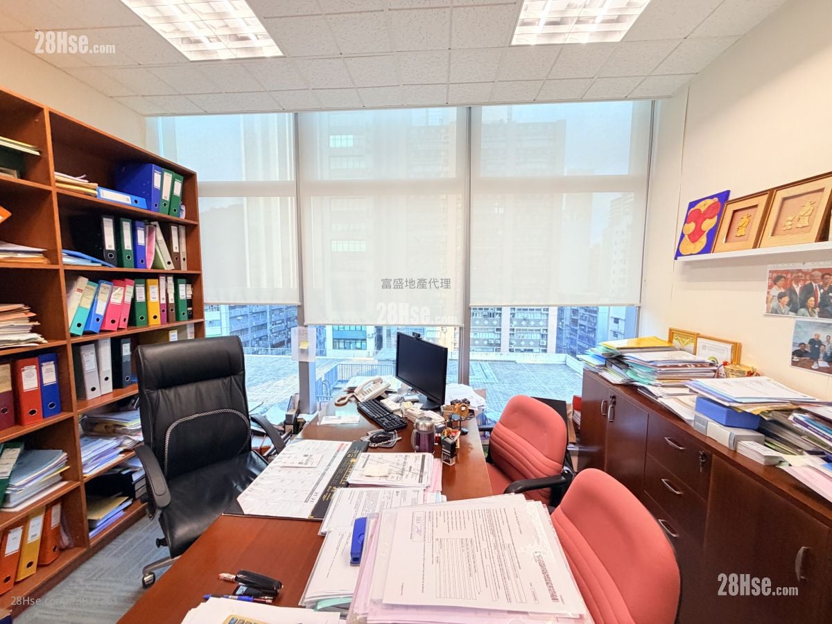 Ford Glory Plaza Rental 4 Bedrooms