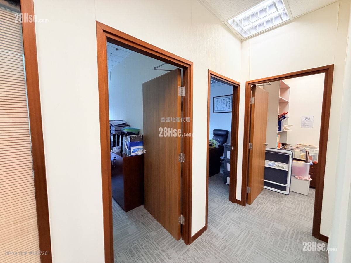 Ford Glory Plaza Rental 4 Bedrooms