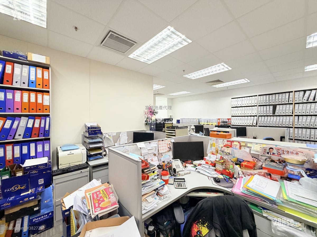 Ford Glory Plaza Rental 4 Bedrooms