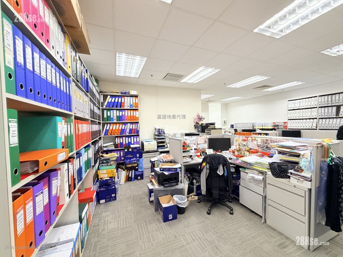 Ford Glory Plaza Rental 4 Bedrooms