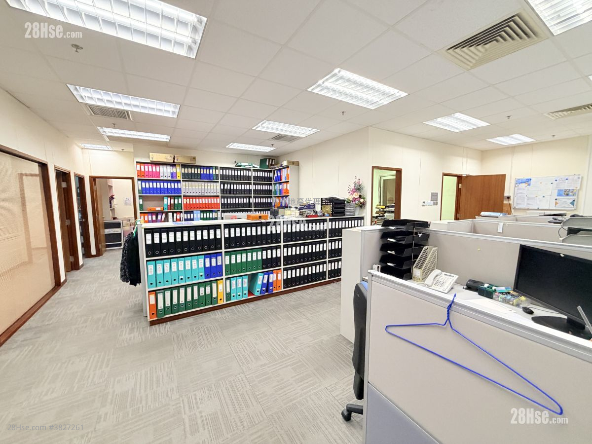 Ford Glory Plaza Rental 4 Bedrooms