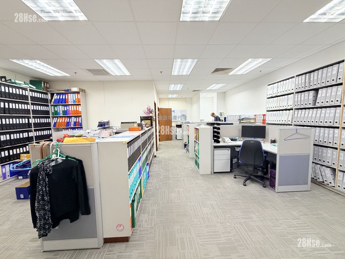 Ford Glory Plaza Rental 4 Bedrooms