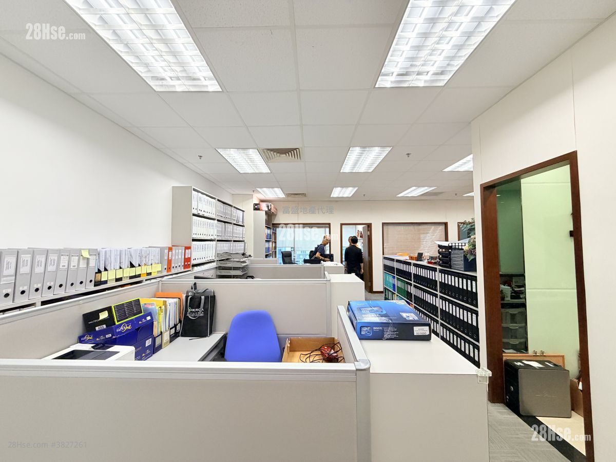 Ford Glory Plaza Rental 4 Bedrooms