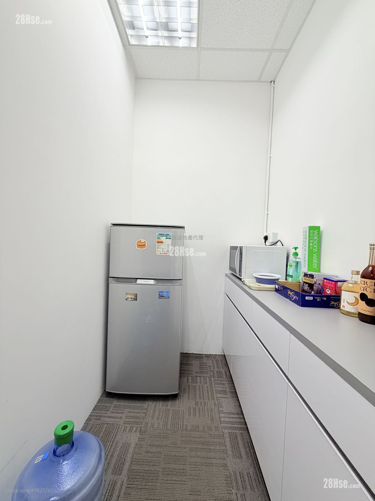 Ford Glory Plaza Rental 4 Bedrooms