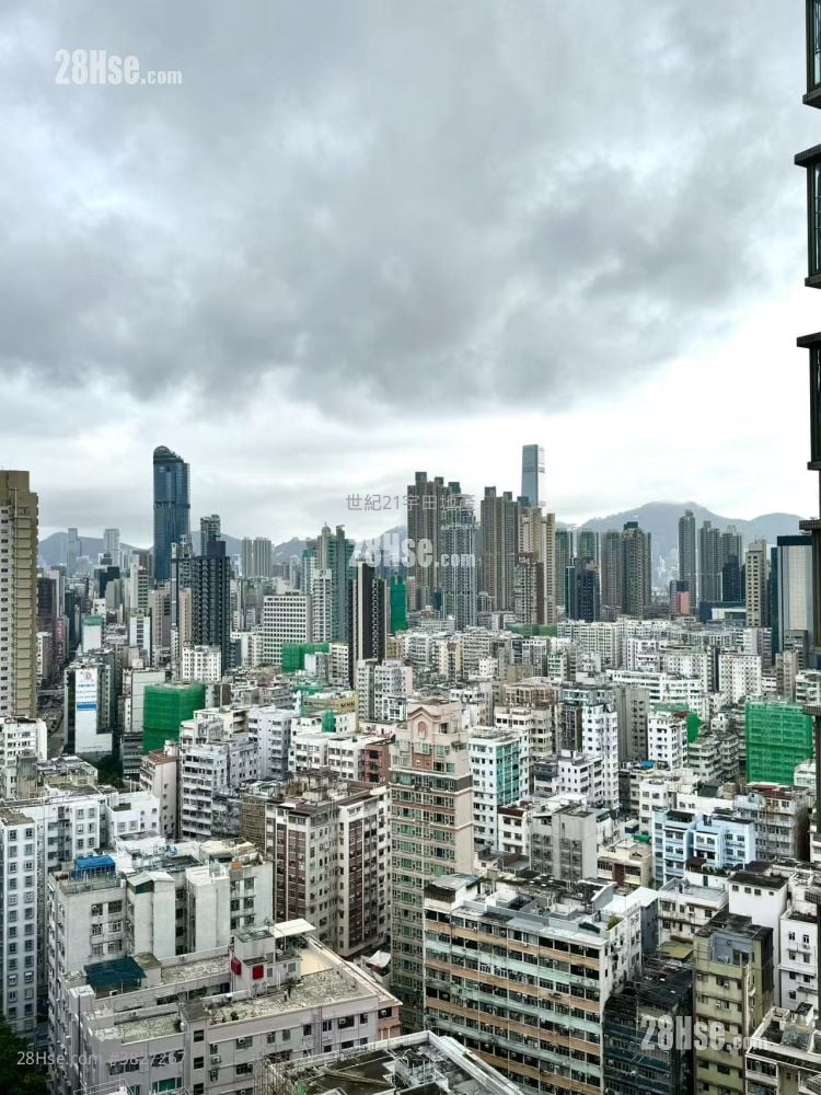 Gardenia Sell 2 Bedrooms , 1 Bathroom 396 ft²