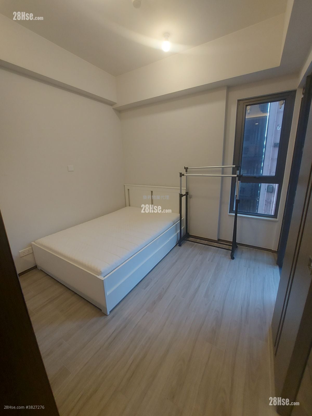 Novum Point Rental Studio , 1 Bathroom 181 ft²