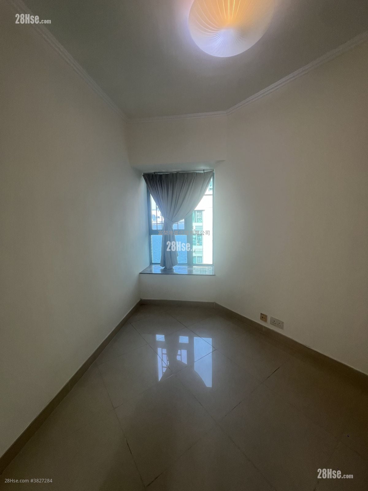 海逸豪園 租盤 4 房 , 2 浴室 884 平方呎