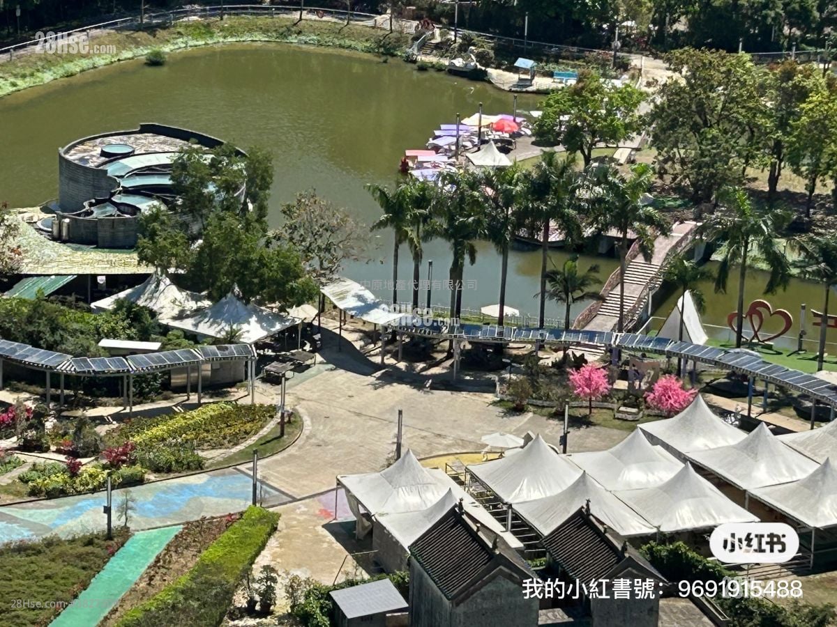 Mont Vert Sell 4 Bedrooms , 3 Bathrooms 1,632 ft²