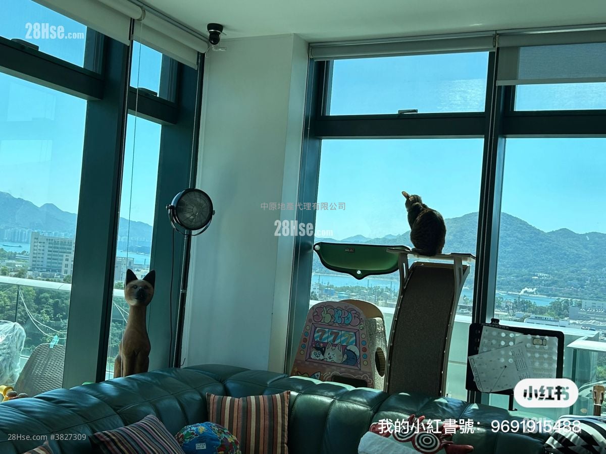 Mont Vert Sell 4 Bedrooms , 3 Bathrooms 1,632 ft²