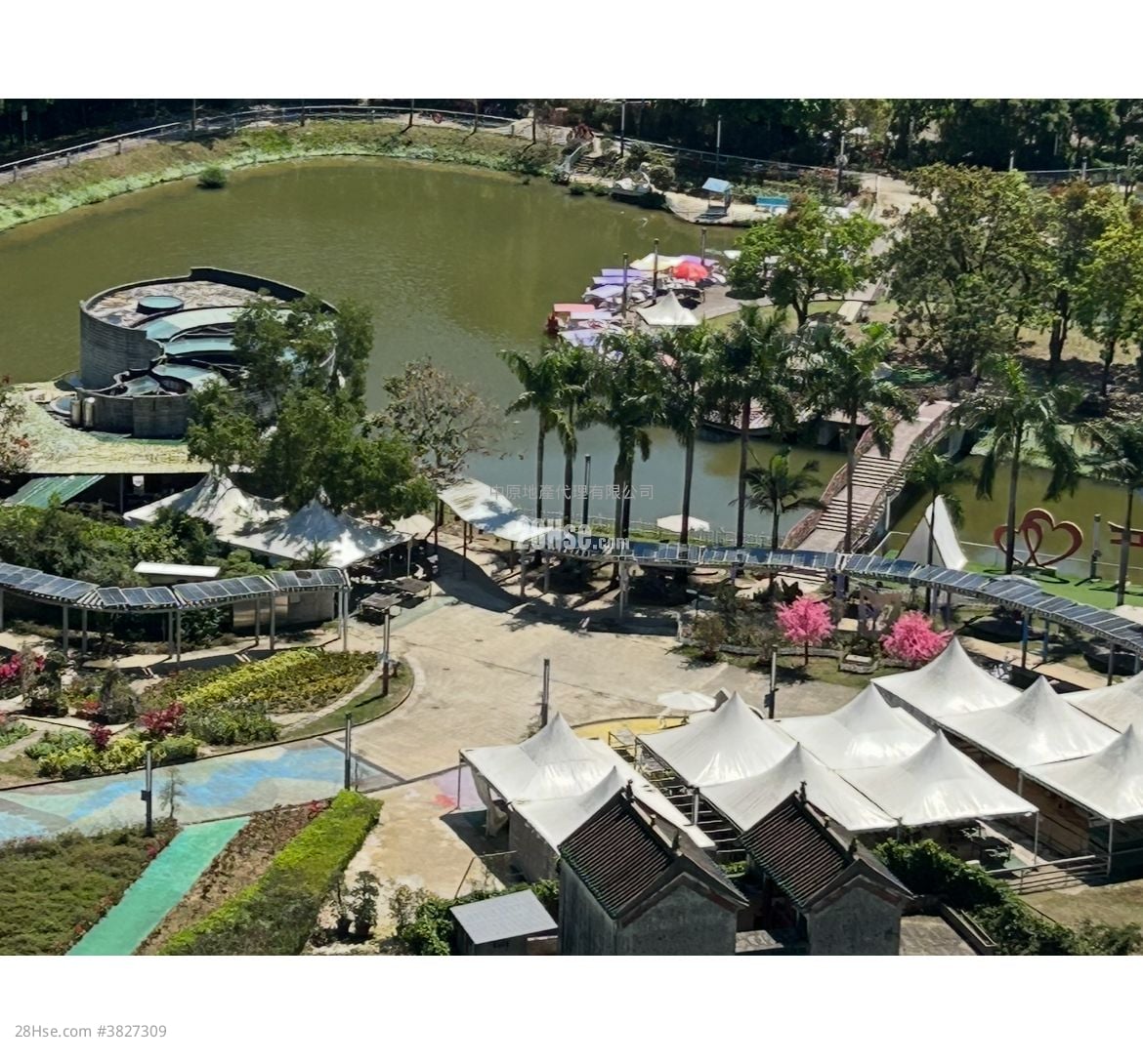 Mont Vert Sell 4 Bedrooms , 3 Bathrooms 1,632 ft²