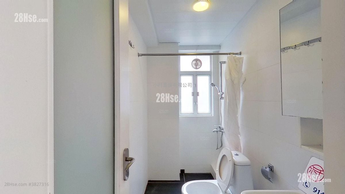 浴室: 發利樓 租盤 開放式間隔 , 1 浴室 236 平方呎