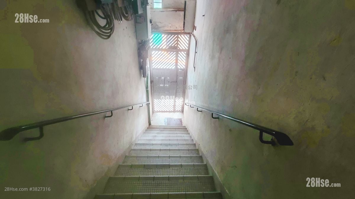 大廈入口: 發利樓 租盤 開放式間隔 , 1 浴室 236 平方呎