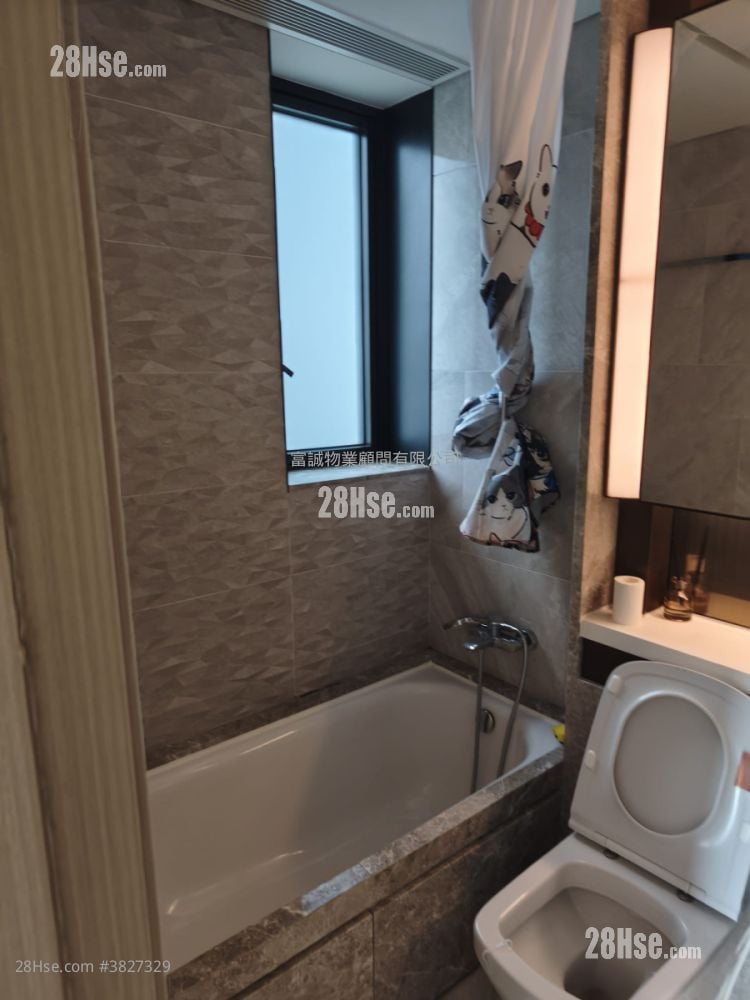 蔚藍東岸 租盤 2 房 , 1 浴室 520 平方呎