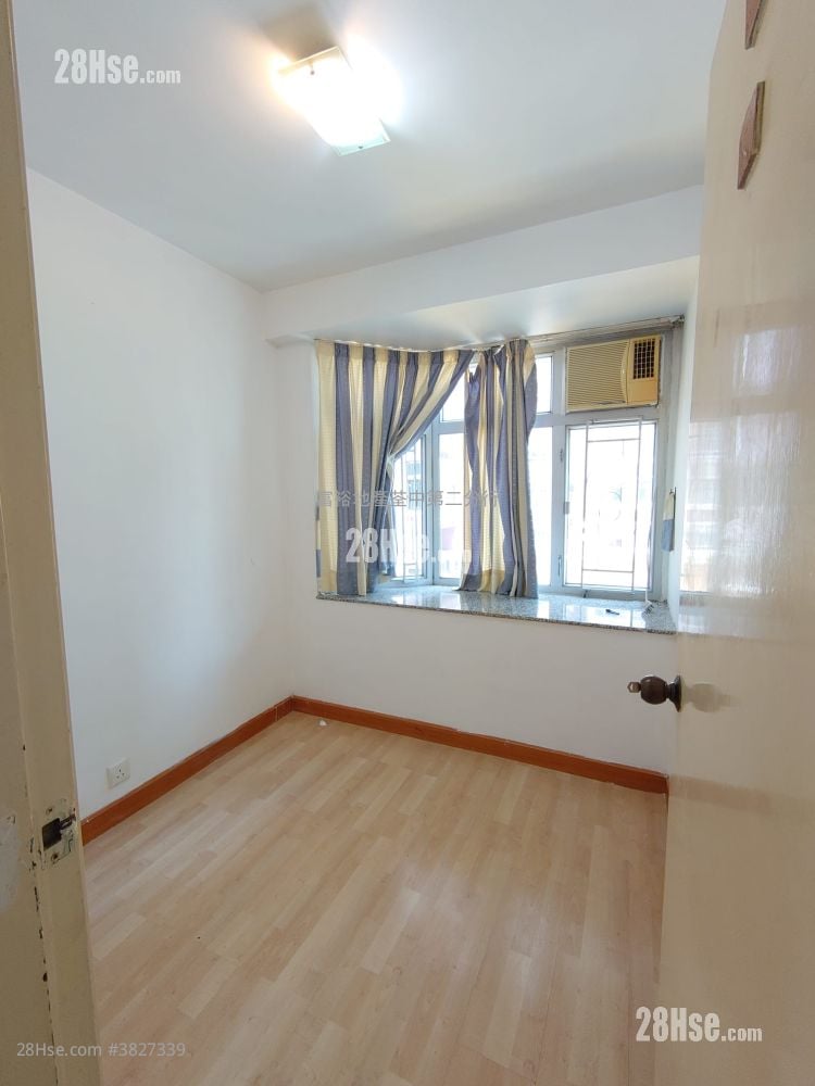 荃湾中心 租盘 2 房 378 平方尺