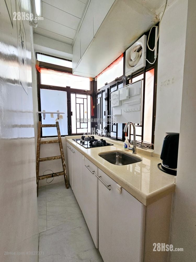 三元大廈 租盤 1 房 , 1 浴室 386 平方呎