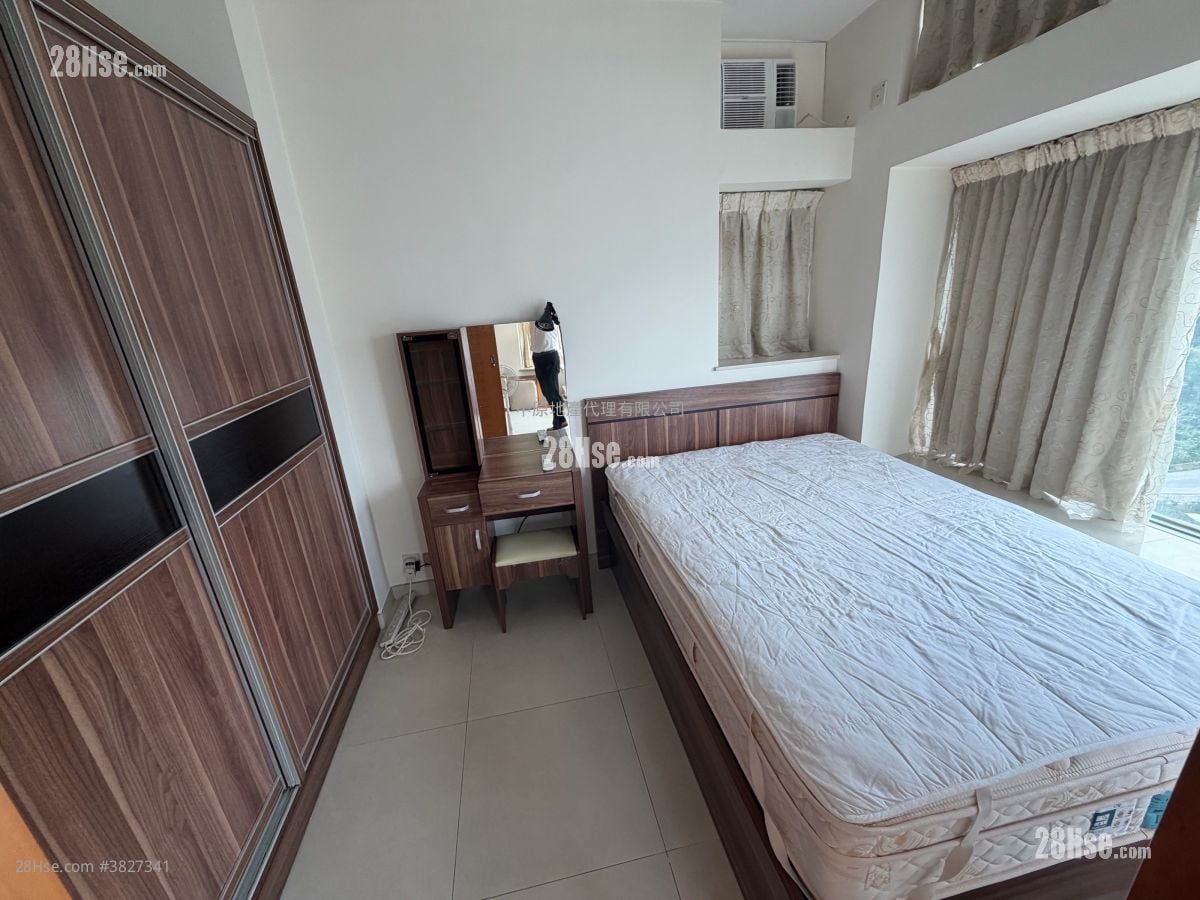 Coastal Skyline Sell 2 Bedrooms , 1 Bathroom 485 ft²