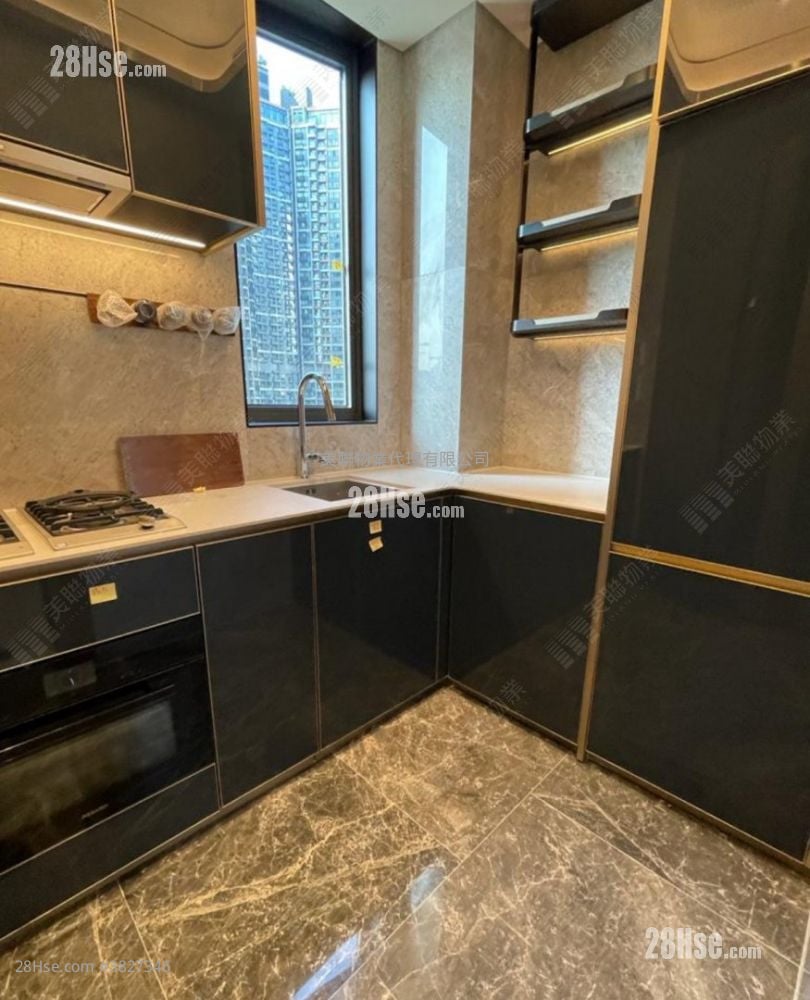 Henley Park 售盤 2 房 , 1 浴室 604 平方呎