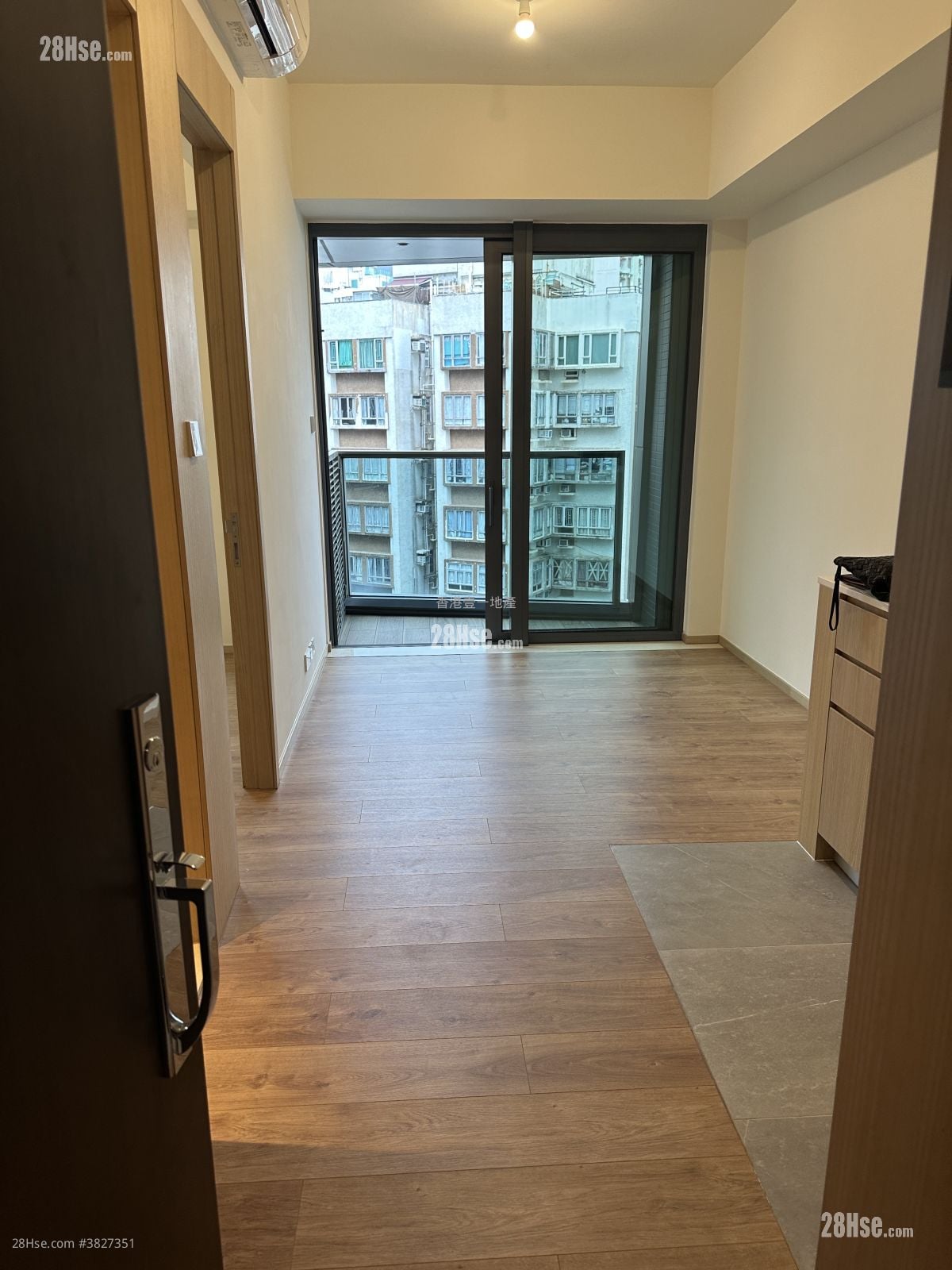 皓日 租盘 1 房 , 1 浴室 326 平方尺