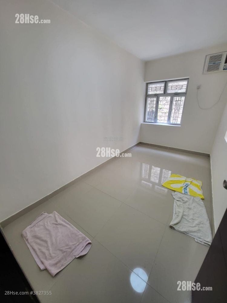 bedroom 1: Village Rental 3 Bedrooms , 1 Bathroom