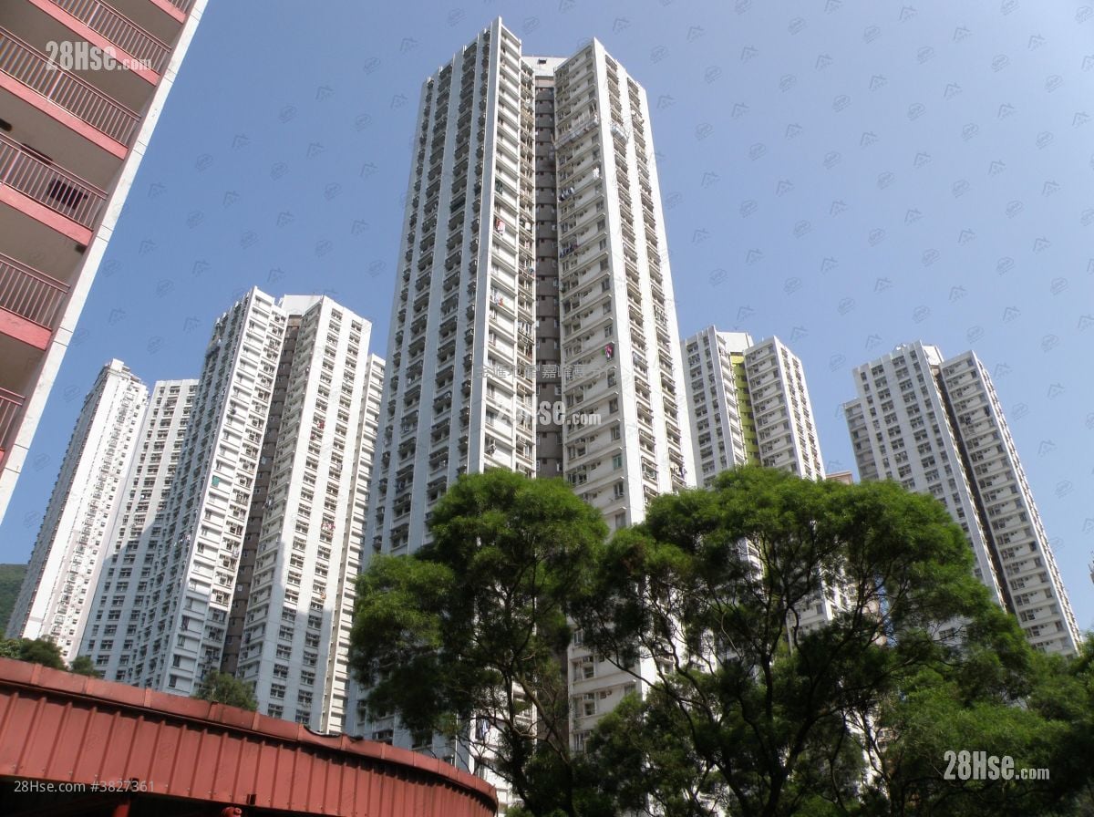 King Shan Court Sell 3 Bedrooms 568 ft²