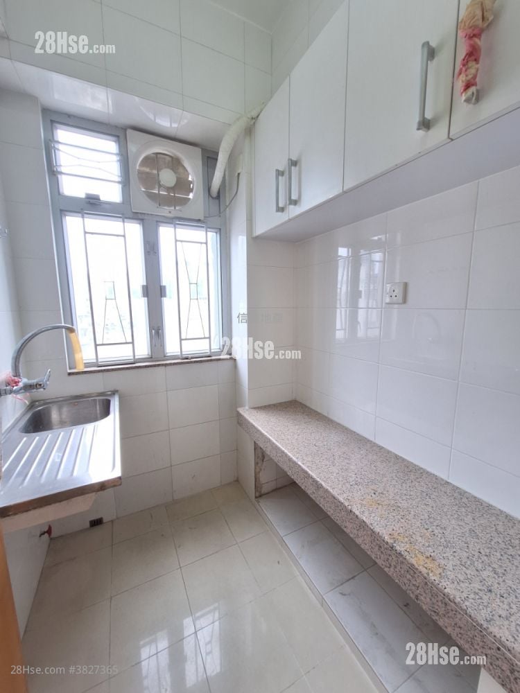 誉华大厦 售盘 2 房 , 1 浴室 324 平方尺