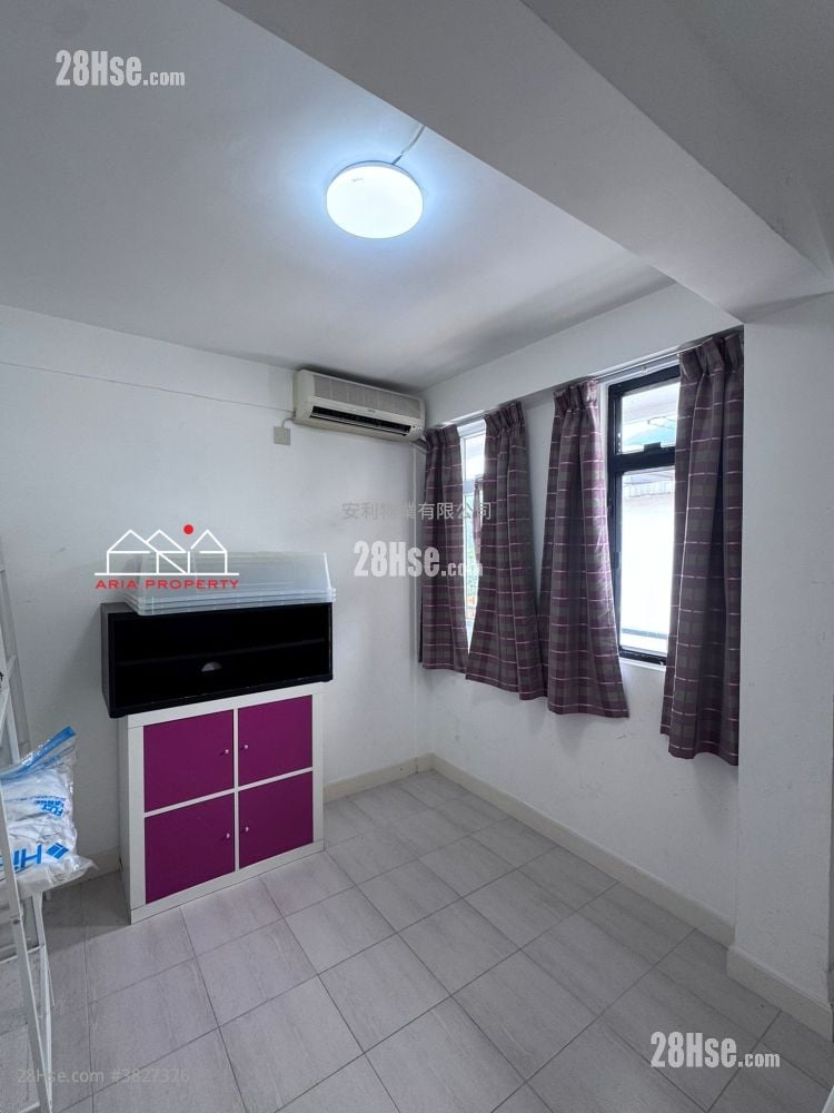 村屋 租盤 2 房 , 1 浴室 700 平方呎