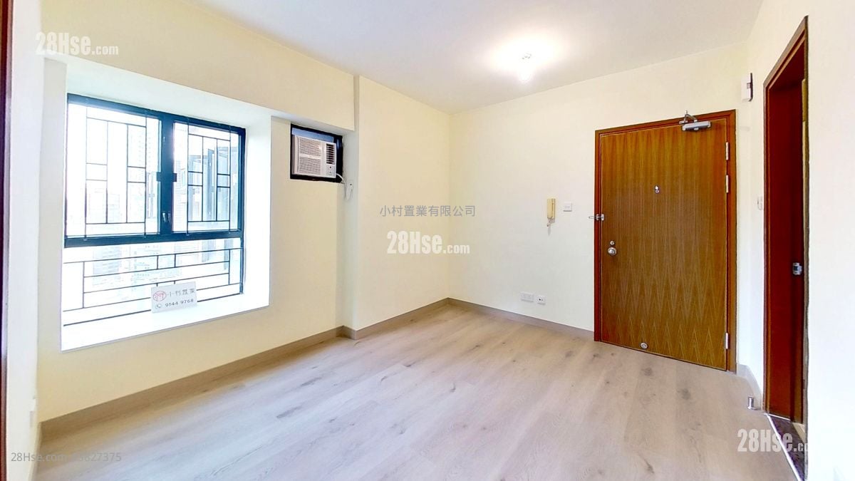 廳: 世銀花苑 租盤 2 房 , 1 浴室 362 平方呎