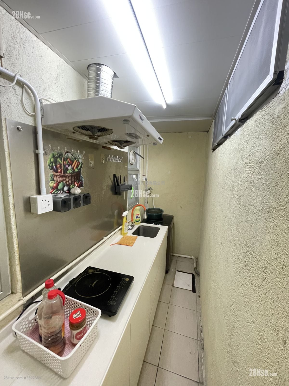 村屋 租盤 2 房 , 1 浴室 350 平方呎