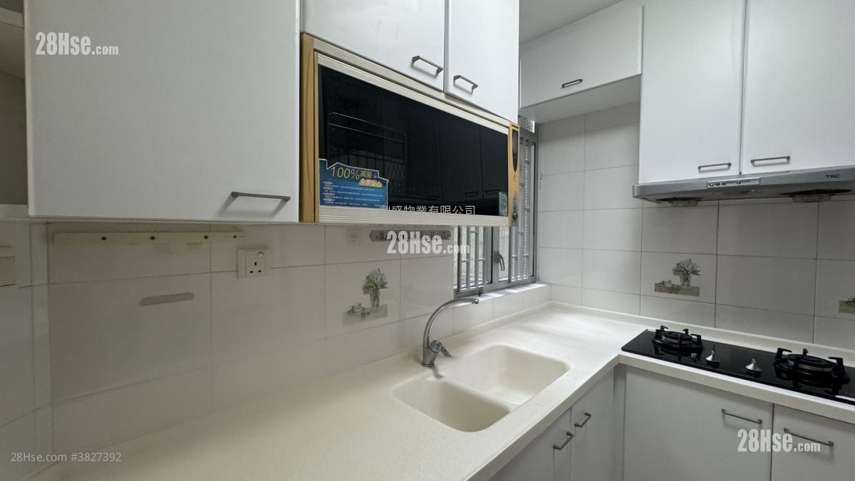 栢蕙苑 租盘 2 房 , 1 浴室 589 平方尺