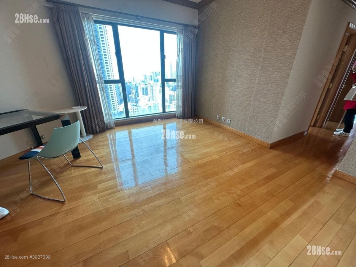 Ellery Terrace Sell 3 Bedrooms , 2 Bathrooms 913 ft²