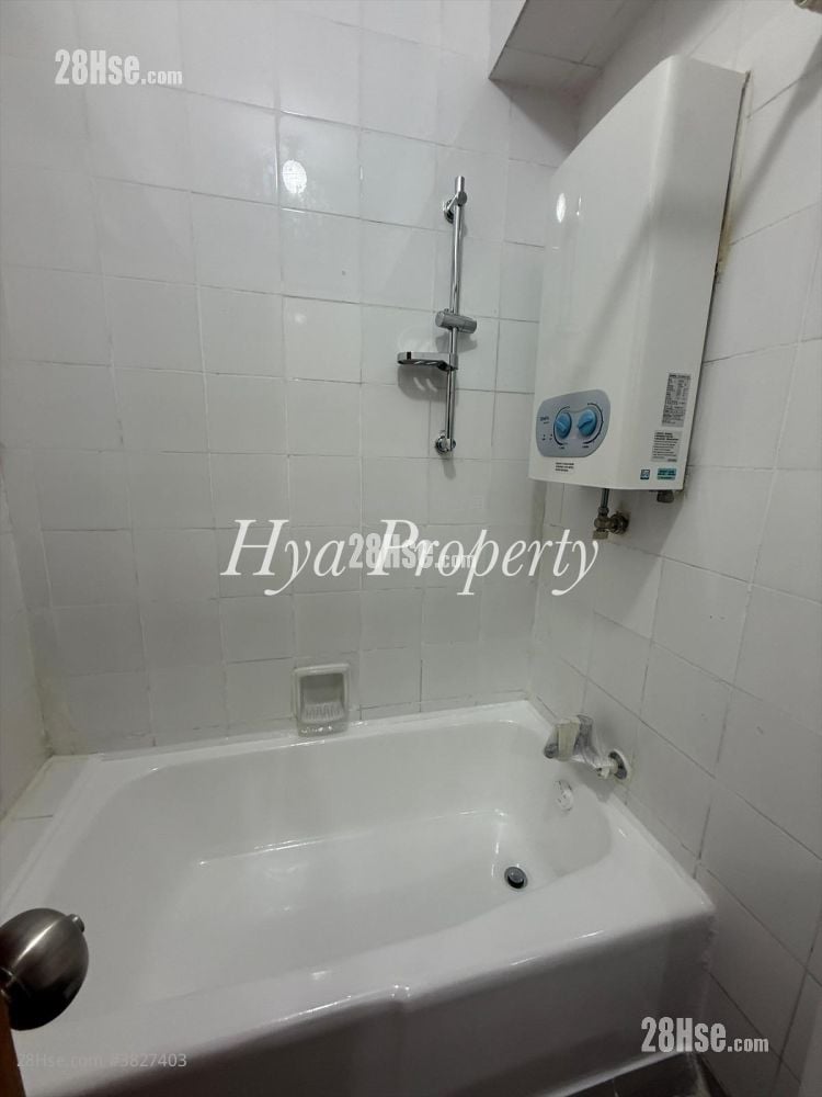 世银花苑 租盘 2 房 , 1 浴室 364 平方尺