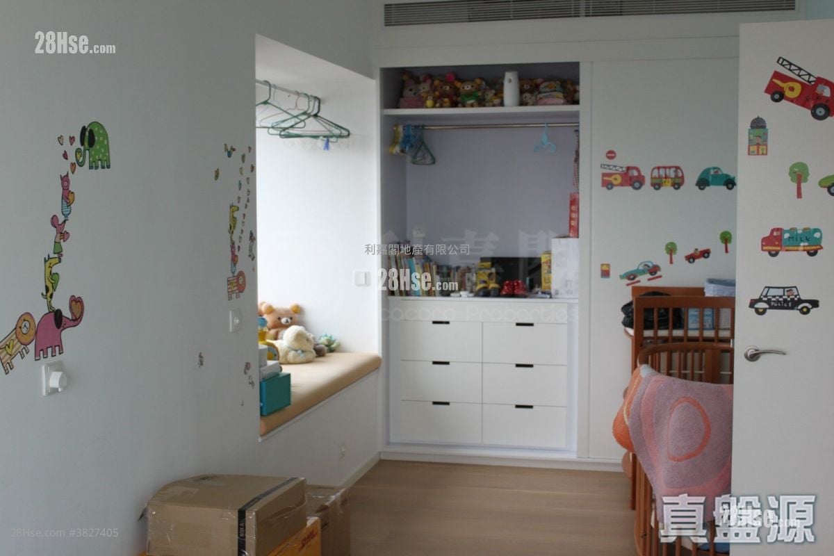 Sorrento Sell 3 Bedrooms , 2 Bathrooms 1,345 ft²