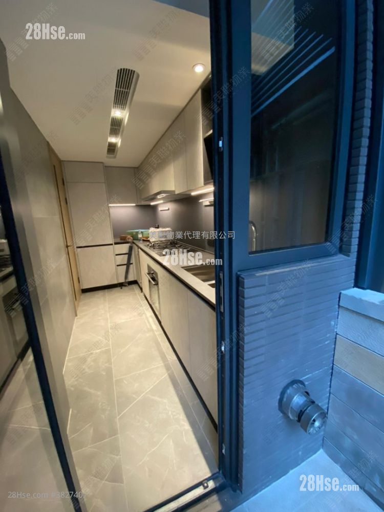 朗涛 售盘 2 房 , 1 浴室 740 平方尺